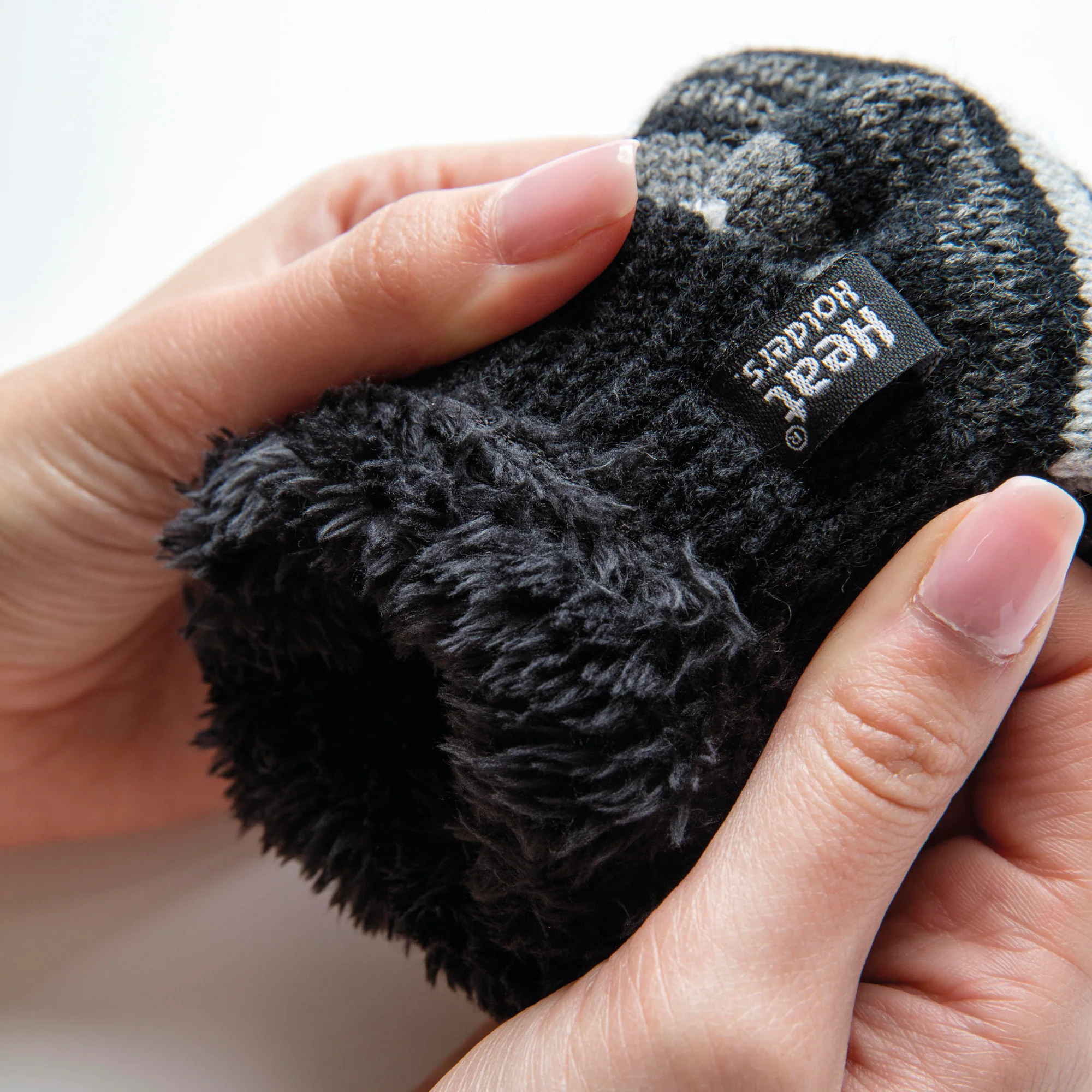 Ladies Bronte Converter Mittens - Black & Grey - Image 7